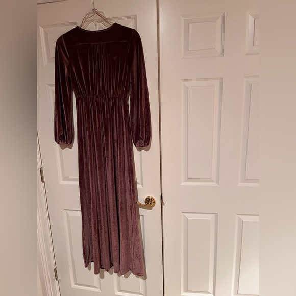Baltic Born Velvet Long Sleeve Dress in Deep Mauve/Bronze - Picture 4 of 4